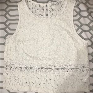 WHITE MESH CROP TOP